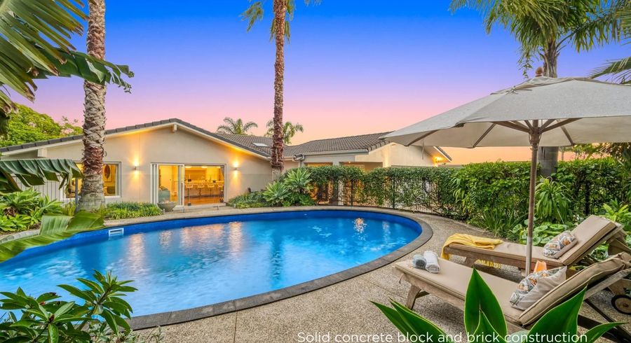  at 11 Holly Way, Sunnyhills, Auckland