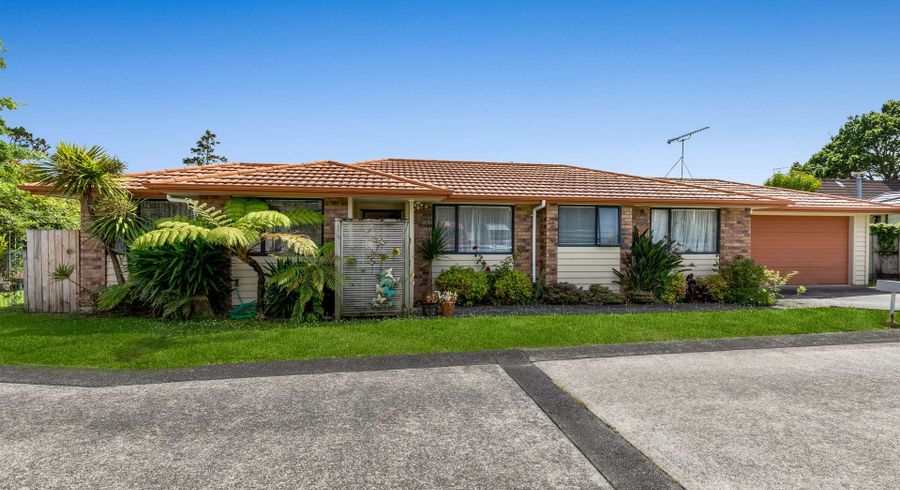  at 169L Colwill Road, Massey, Auckland