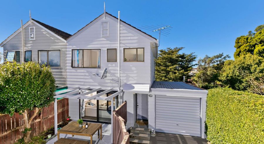 at 15H Roseberry Avenue, Birkenhead, North Shore City, Auckland