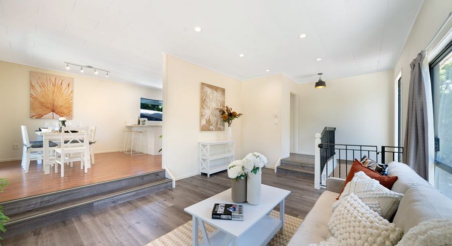  at 19 Clearview Heights, Ranui, Auckland
