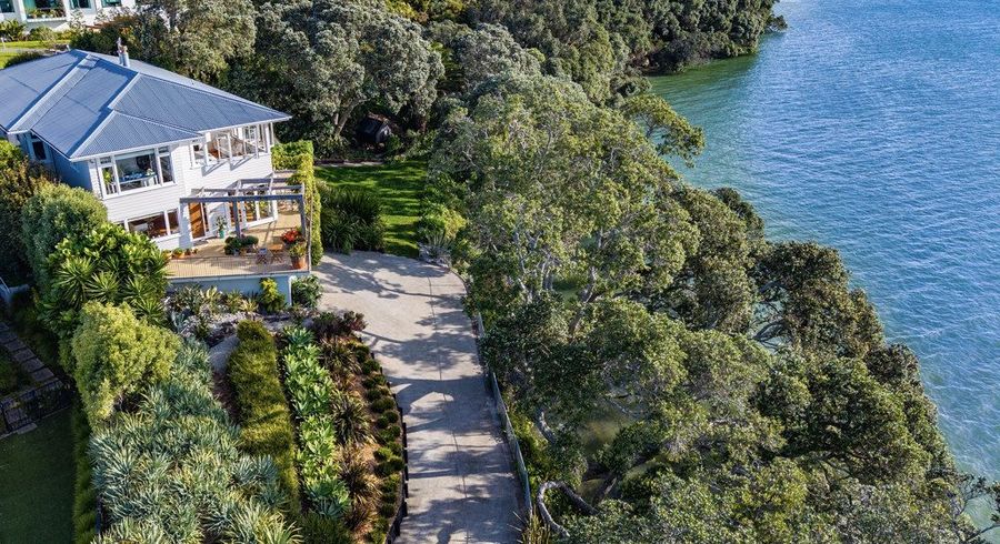  at 76 St Michaels Avenue, Point Chevalier, Auckland City, Auckland