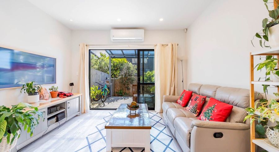  at 70D Union Road, Howick, Manukau City, Auckland