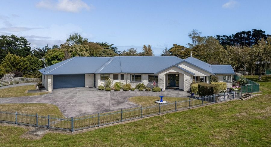  at 7 Jones Deviation, Pāuatahanui, Porirua