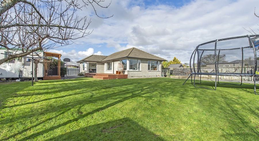  at 9 Bellina Place, Broomfield, Christchurch