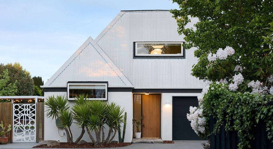  at 5A Saint Winifreds Place, Bryndwr, Christchurch