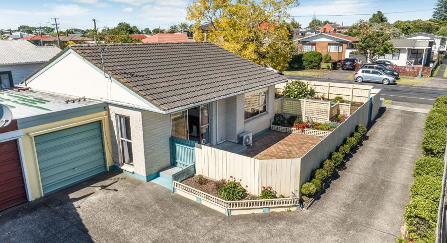 at 1/50 Kenderdine Road, Papatoetoe, Manukau City, Auckland