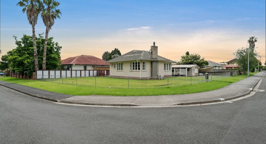  at 9 Durham Street, Te Atatu Peninsula, Waitakere City, Auckland