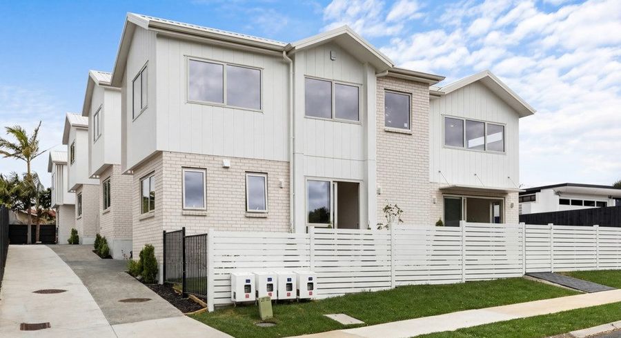  at 6A-D Jane Gifford Place, Half Moon Bay, Manukau City, Auckland