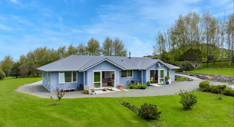  at 32 Lara Lane, Kaiwaka