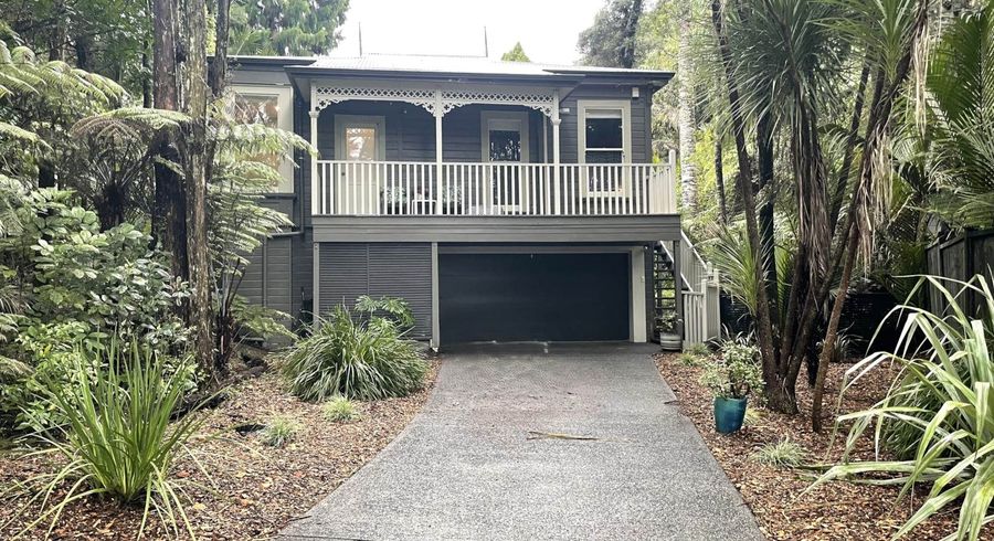  at 18 Taraire Road, Titirangi, Waitakere City, Auckland