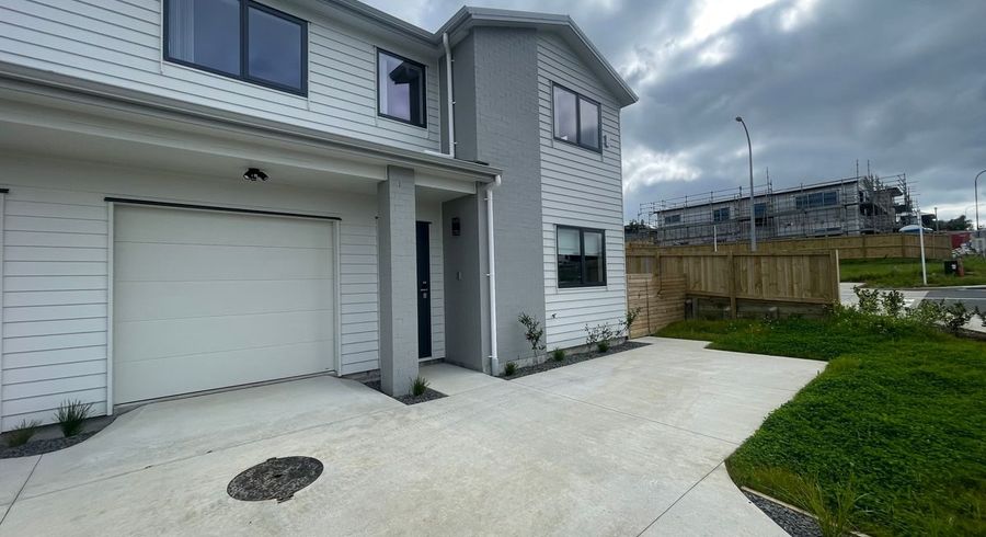  at 136 Ninth View Avenue, Beachlands, Manukau City, Auckland