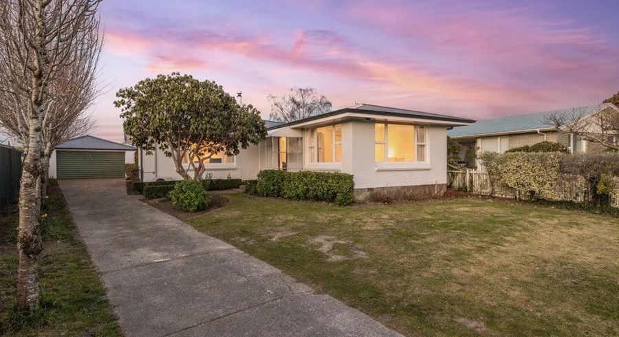 at 126 Kendal Avenue, Burnside, Christchurch City, Canterbury