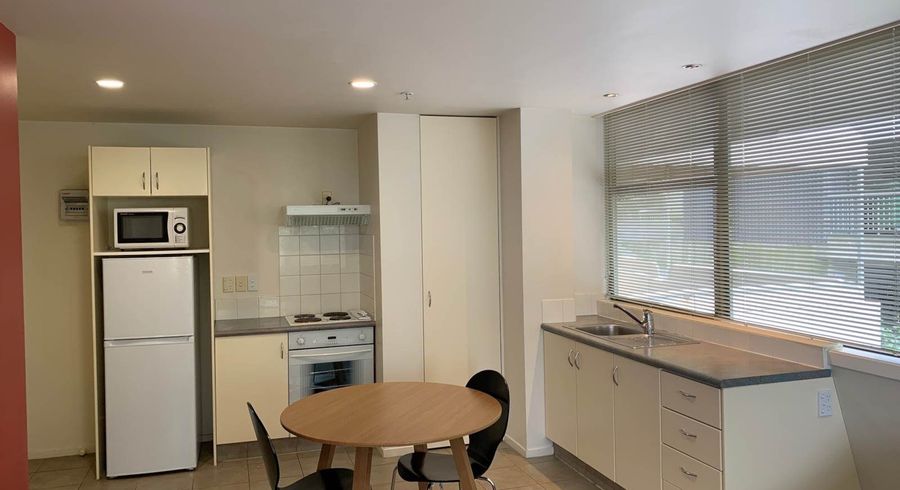  at 4A/2 Whitaker Place, Grafton, Auckland