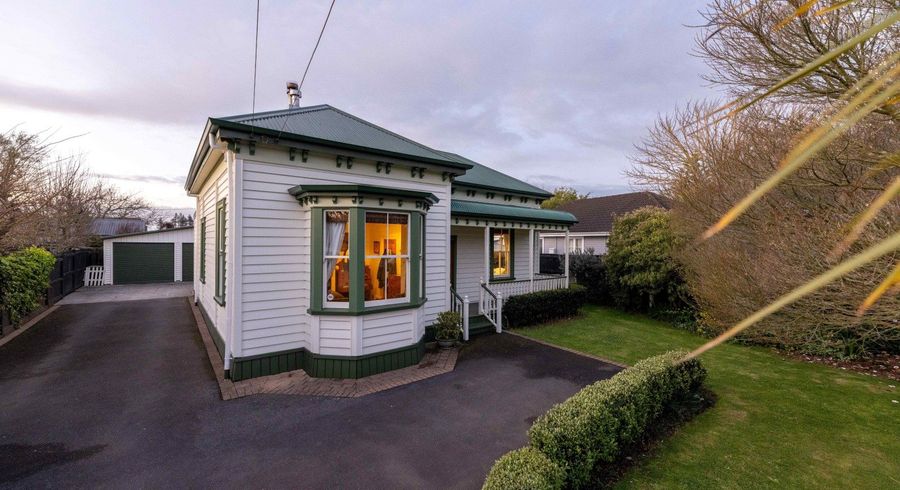  at 93 Brookfield Street, Hamilton East, Hamilton