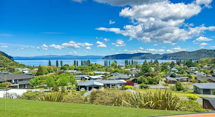  at 5 Kittyhawk Drive, Kinloch, Taupo, Waikato