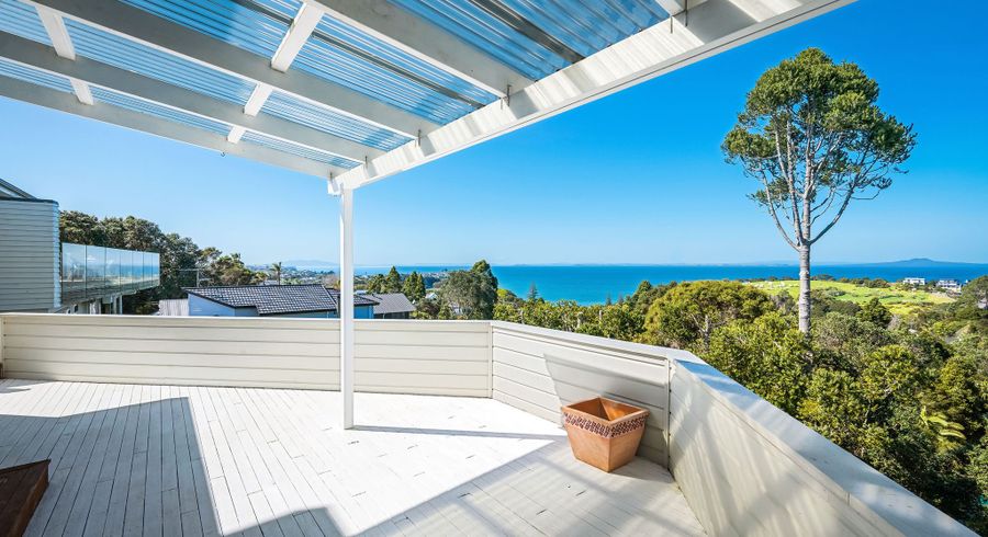  at 90 Wade River Road, Stanmore Bay, Whangaparaoa