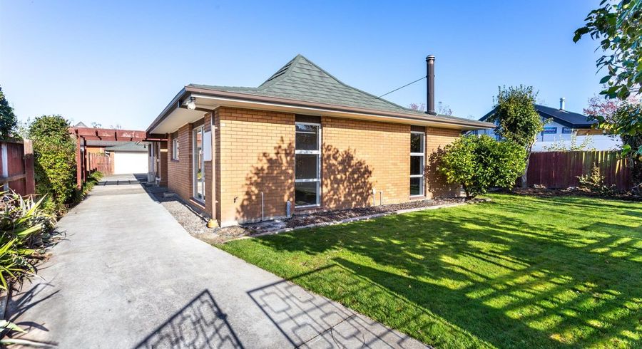  at 21 Glenside Avenue, Ilam, Christchurch