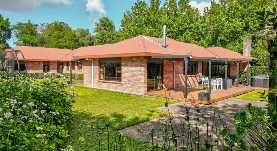  at 25 Simpson Road, Westmere, Whanganui, Manawatu / Whanganui