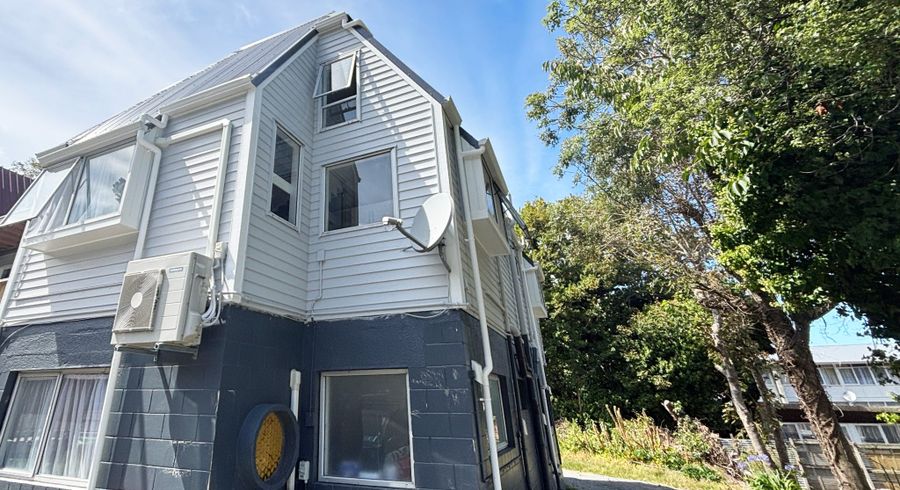  at 4/24 Parliament Street, Melling, Lower Hutt