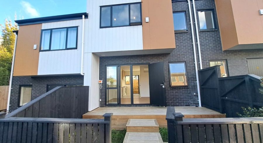  at 13/20 Seabrook Avenue, New Lynn, Waitakere City, Auckland