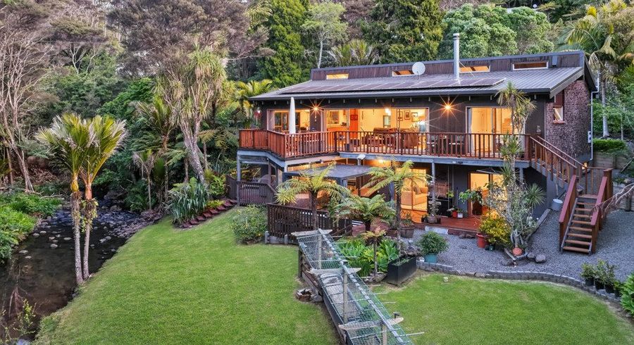  at 21 Opanuku Road, Henderson Valley, Waitakere City, Auckland