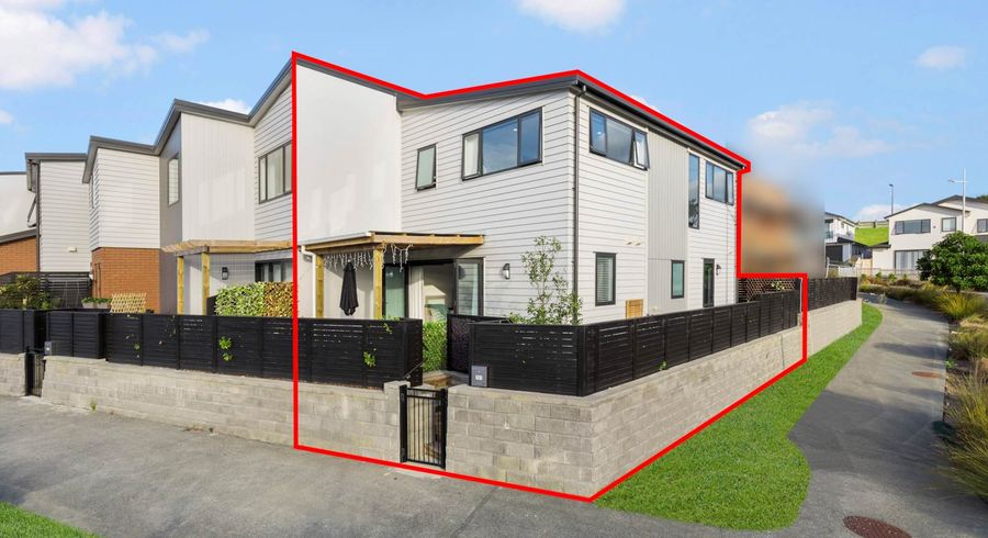  at 111 Glenvar Ridge Road, Long Bay, Auckland
