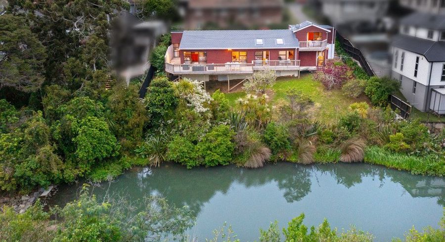  at 26a Huron Street, Takapuna, North Shore City, Auckland