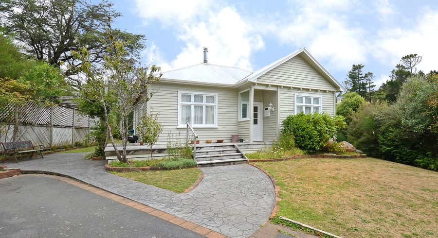  at 1 Roseveare Grove, Te Marua, Upper Hutt