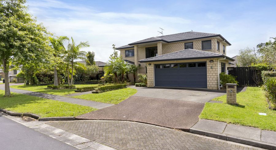  at 21 English Oak Drive, Schnapper Rock, Auckland