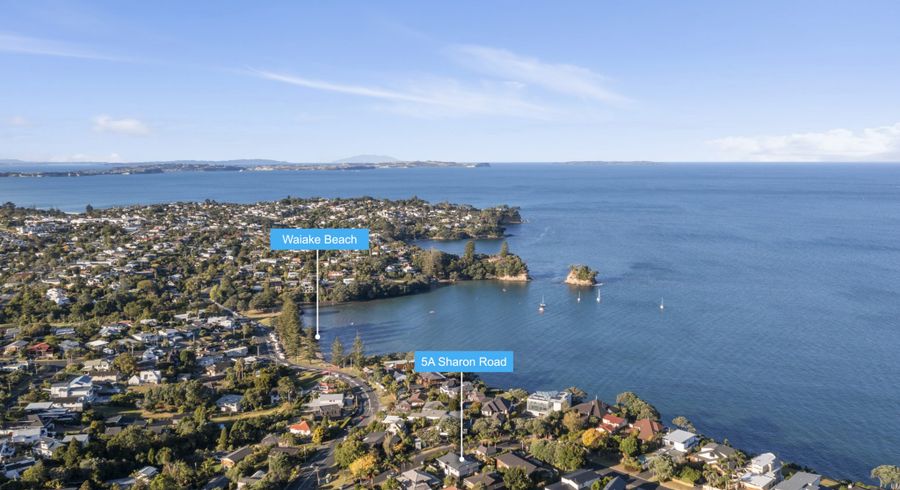  at 1/5 Sharon Road, Waiake, Auckland