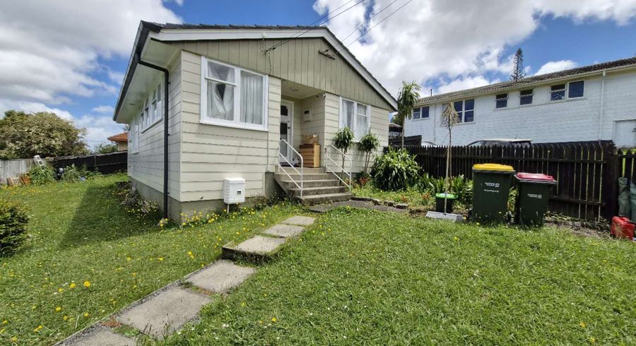  at 4A Shoreham Street, Avondale, Auckland