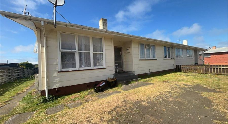  at 12 Gibbons Crescent, Castlecliff, Whanganui, Manawatu / Whanganui
