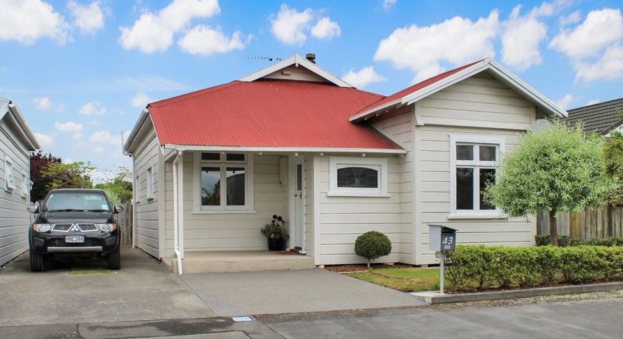  at 43 Stewart Crescent, Hokowhitu, Palmerston North, Manawatu / Whanganui