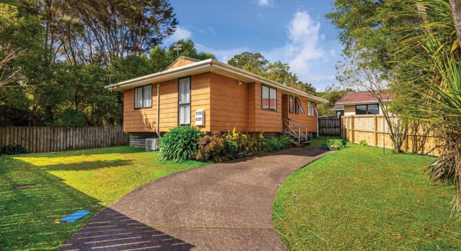  at 64A Meadowvale Rise, Titirangi, Waitakere City, Auckland