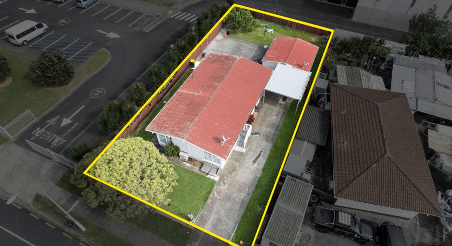 at 49 Othello Drive, Clover Park, Auckland