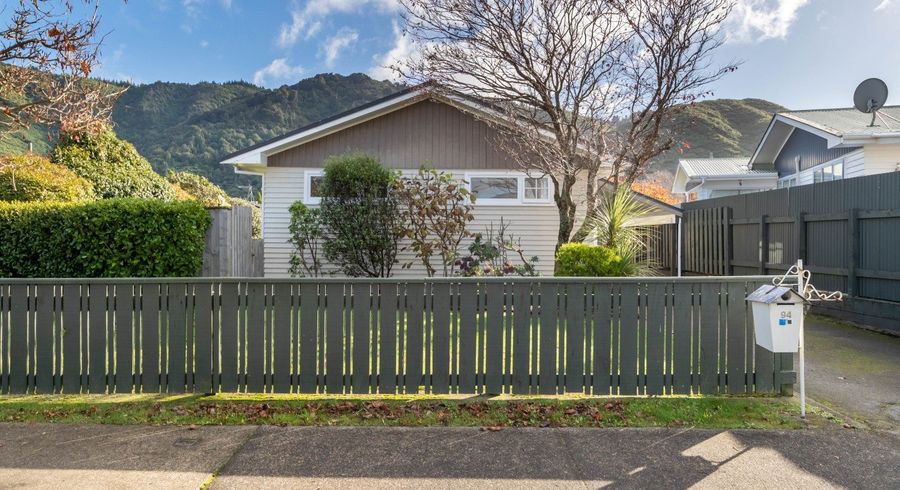  at 94 Pasadena Crescent, Totara Park, Upper Hutt, Wellington