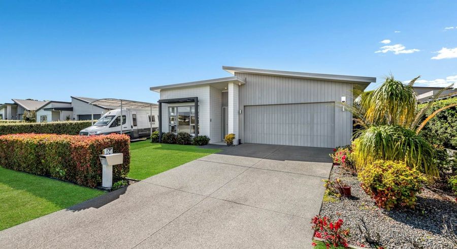  at 6 Lydiard Place, Beachlands, Manukau City, Auckland