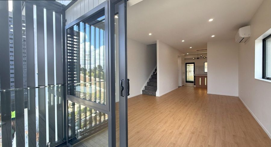  at 9/38 Fairlands Avenue, Waterview, Auckland City, Auckland