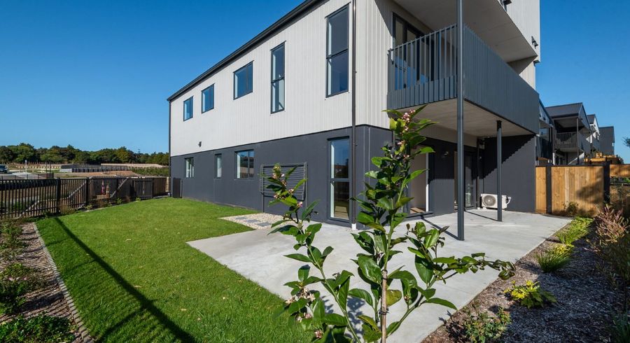  at 3/7 Parapara Place, Albany, North Shore City, Auckland