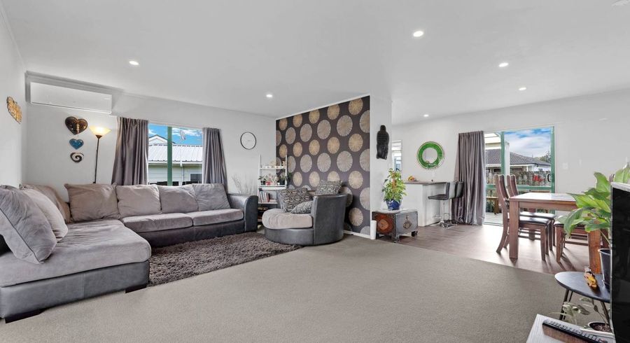  at 8A Melleray Place, Randwick Park, Manukau City, Auckland