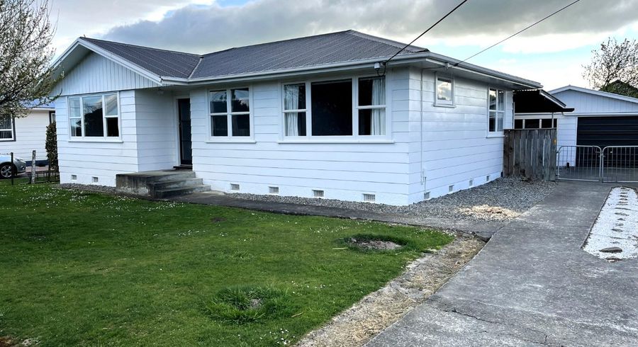  at 83 Gordon Street, Lansdowne, Masterton