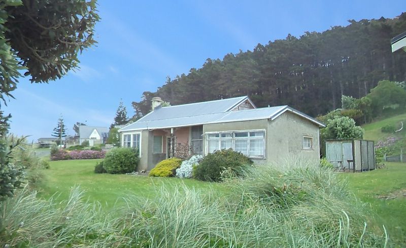  at 56 Akitio Esplanade, Ākitio, Pongaroa