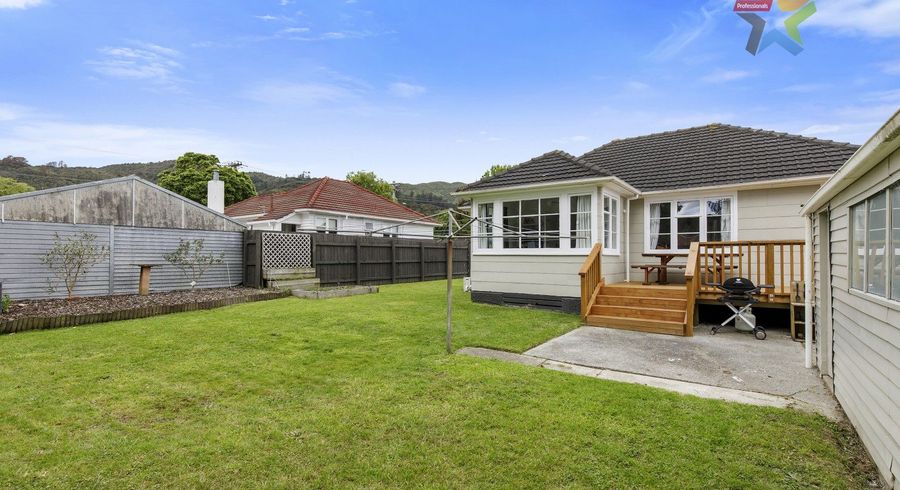  at 25 Fleet Street, Naenae, Lower Hutt