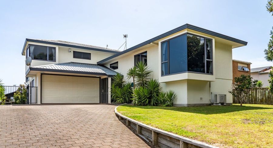  at 19 Simpson Road, Papamoa, Tauranga, Bay Of Plenty