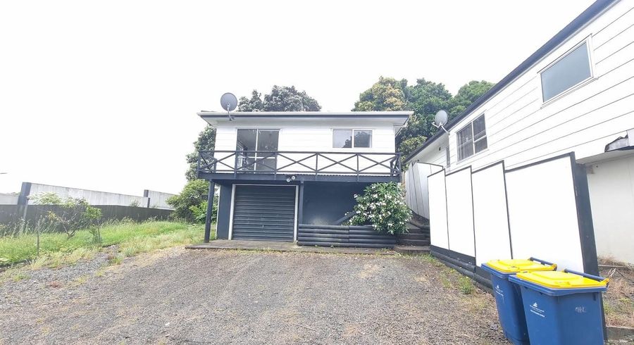  at 2-24  Cedar Heights Avenue, Royal Heights, Waitakere City, Auckland