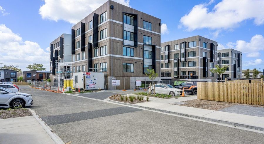  at 203/3 Rauemi Way, Te Atatu South, Waitakere City, Auckland
