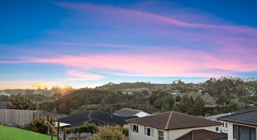  at 32 Jabal Cresent, Totara Park, Manukau City, Auckland