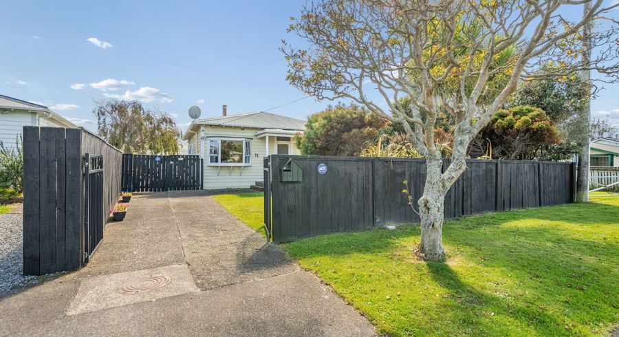  at 11 Elizabeth Street, Moera, Lower Hutt, Wellington