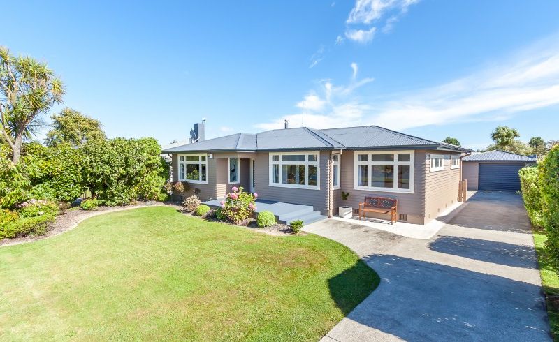  at 11 Belvedere Crescent, Takaro, Palmerston North