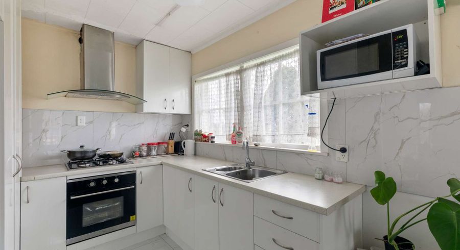  at 1/28 Alfriston Road, Manurewa East, Manukau City, Auckland